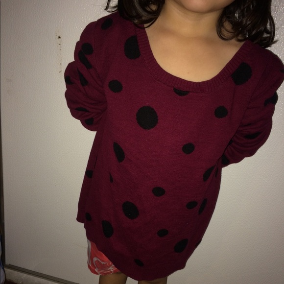 Sweater - Picture 3 of 3